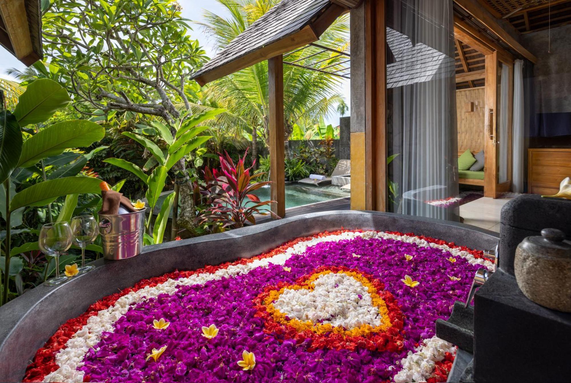 Wana Bucu Villas By Pramana Villas Ubud Exteriör bild